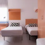 Residencia Resa Tomas Alfaro Fournier דירה