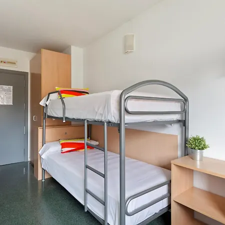 Apartamento Residencia Resa Tomás Alfaro Fournier