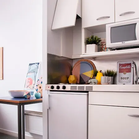 Apartamento Residencia Resa Tomás Alfaro Fournier