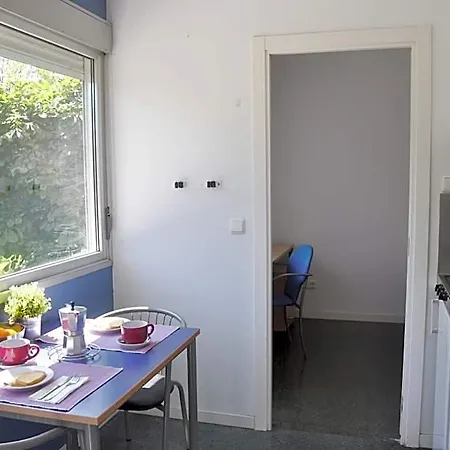 Residencia Resa Tomas Alfaro Fournier Apartament