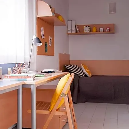 Residencia Resa Tomas Alfaro Fournier * Vitoria-Gasteiz