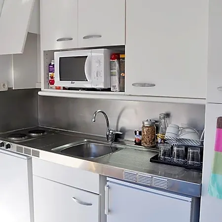 Residencia Resa Tomas Alfaro Fournier Apartament