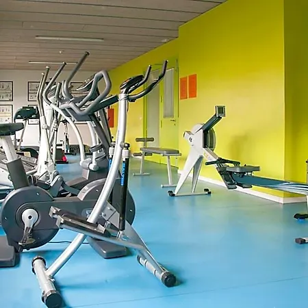 Residencia Resa Tomas Alfaro Fournier Apartament *