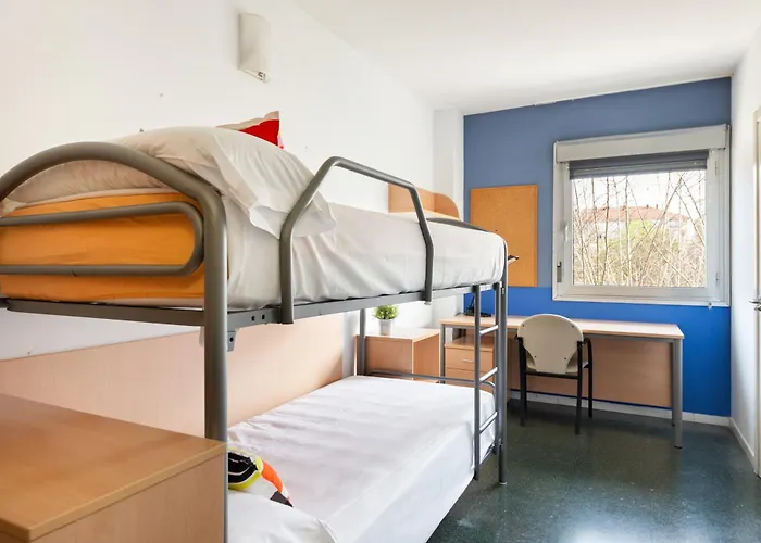 Residencia Resa Tomas Alfaro Fournier Apartment *