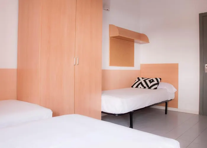 Residencia Resa Tomas Alfaro Fournier * Vitoria-Gasteiz