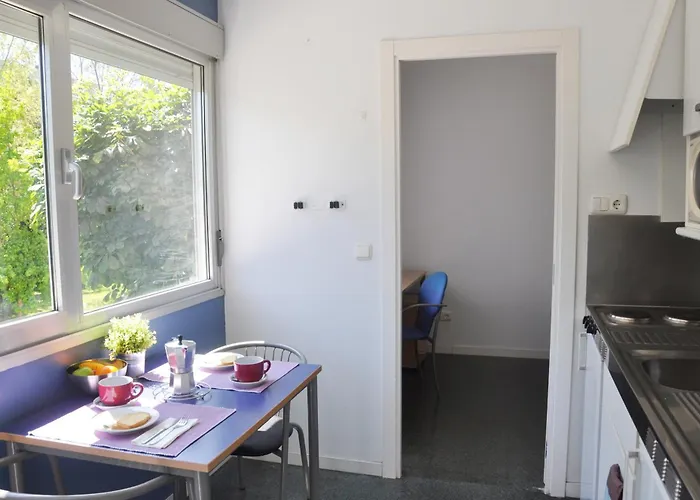 Apartment Residencia Resa Tomas Alfaro Fournier *